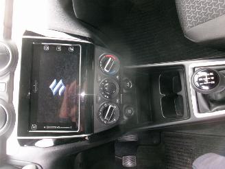 Suzuki Swift 1.2 Comfort Hybride picture 26