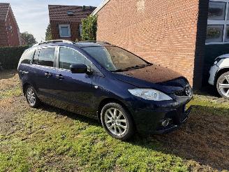 Schadeauto Mazda 5 Automaat Aangepast met Stuurbediening 2.0 Katano vaste prijs 2010/8