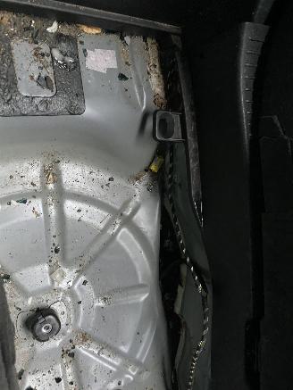 Mazda 5 Automaat Aangepast met Stuurbediening 2.0 Katano vaste prijs picture 55
