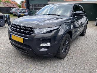Land Rover Range Rover Evoque 2.0 Si 4WD Prestige Coupe picture 3