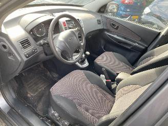 Hyundai Tucson 2.0i Dynamic version Van/Grijs kenteken VASTE PRIJS picture 20