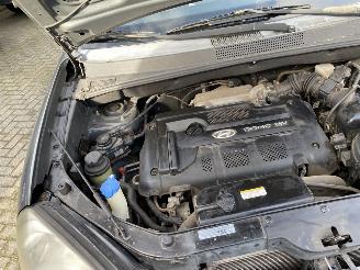 Hyundai Tucson 2.0i Dynamic version Van/Grijs kenteken VASTE PRIJS picture 34