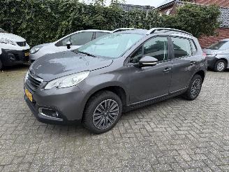 Peugeot 2008 Automaat 1.2 PureTech Blue Lion picture 7