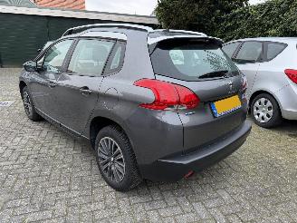Peugeot 2008 Automaat 1.2 PureTech Blue Lion picture 13