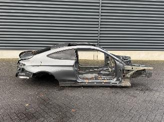 Mercedes C-klasse coupe picture 2