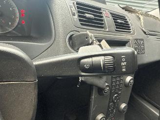 Volvo S-40 1.8 16V Sedan 4Dr Benzine 1.798cc 92kW (125pk) FWD picture 13