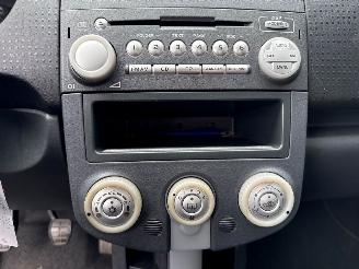 Mitsubishi Colt 1.1 12V Hatchback  Benzine 1.124cc 55kW (75pk) FWD picture 19