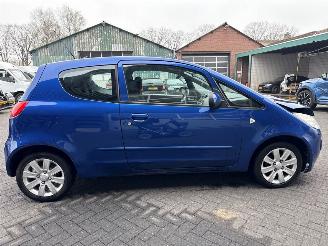 Mitsubishi Colt 1.1 12V Hatchback  Benzine 1.124cc 55kW (75pk) FWD picture 6