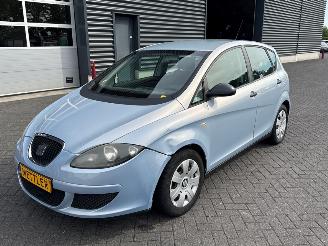Schadeauto Seat Altea 1.6 MPV  Benzine 1.598cc 75kW (102pk) FWD 2005/1
