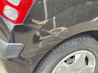 Renault Twingo 1.2 Hatchback 2Dr Benzine 1.149cc 43kW (58pk) FWD picture 18