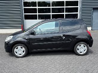 Renault Twingo 1.2 Hatchback 2Dr Benzine 1.149cc 43kW (58pk) FWD picture 2