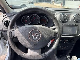 Dacia Sandero Stepway 0.9 TCE 12V Hatchback  Benzine 898cc 66kW (90pk) FWD picture 13