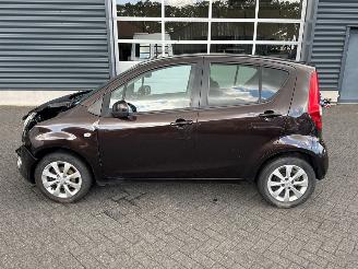 Opel Agila 1.0 12V MPV  Benzine 996cc 50kW (68pk) FWD picture 2