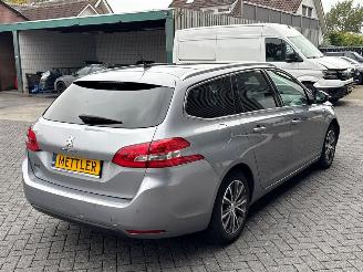 Peugeot 308 1.2 12V e-THP PureTech 130 Combi/o 4Dr Benzine 1.199cc 96kW (131pk) FWD picture 5