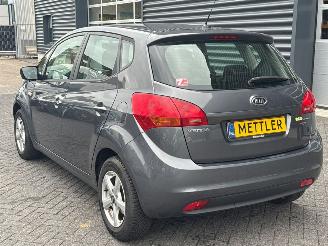 Kia Venga 1.4 CVVT 16V MPV  Benzine 1.396cc 66kW (90pk) FWD picture 3