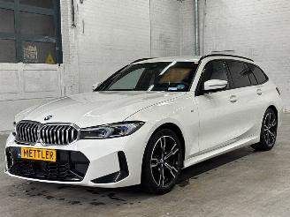 Schadeauto BMW 3-serie 320i 2.0 TwinPower Turbo 16V Combi/o  Benzine 1.998cc 135kW (184pk) RWD 2024/12