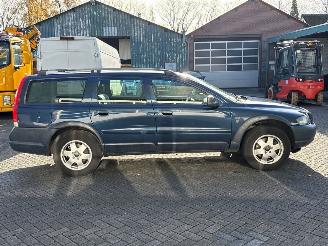 Volvo Xc-70 XC70 2.4 T 20V SUV  Benzine 2.435cc 147kW (200pk) 4x4 picture 6