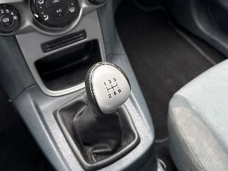 Ford Fiesta 1.25 16V Hatchback  Benzine 1.242cc 60kW (82pk) FWD picture 16