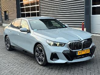 BMW 5-serie 520i M Pakket 360 camera 2.0 TwinPower Turbo 16V Sedan 4Dr Elektrisch Benzine 1.998cc 153kW (208pk) RWD 2023-07 B48B20S; B48B20P 2024/12