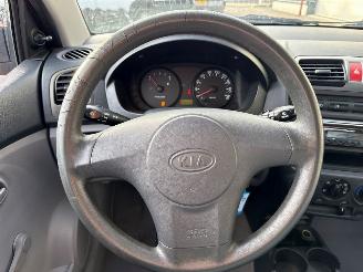 Kia Picanto 1.0 12V Hatchback  Benzine 999cc 45kW (61pk) FWD picture 12