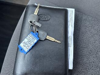 Kia Cerato 1.6 16V Hatchback  Benzine 1.599cc 77kW (105pk) FWD picture 20