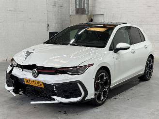 Coche accidentado Volkswagen Golf 2.0 GTI 16V Hatchback  Benzine 1.984cc 195kW (265pk) FWD 2024/8