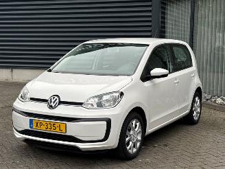 Voiture accidenté Volkswagen Up! 1.0 12V 60 Hatchback  Benzine 999cc 44kW (60pk) FWD 2019/2