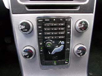 Volvo S-60 2.0 D2  POLAR+ DYNAMIC picture 16