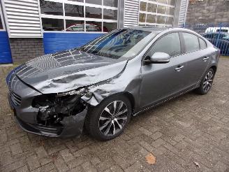 Volvo S-60 2.0 D2  POLAR+ DYNAMIC picture 3