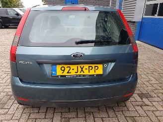 Ford Fiesta 1.3 Ambiente schadevrij picture 4