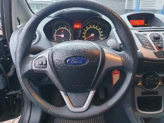 Ford Fiesta 1.25 Limited picture 14