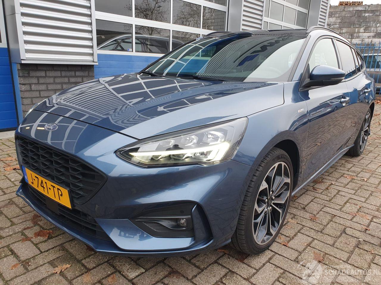 Ford Focus 1.0 EcoBoost Hybrid ST Line X Business