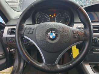 BMW 3-serie 320i High Executive Automaat Schadevrij picture 15
