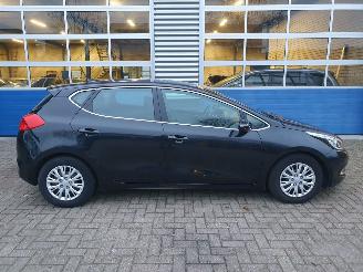 Kia Cee d 1.6 GDI Business Pack picture 6