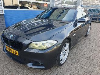 damaged passenger cars BMW 5-serie 535i Executive 2011/1