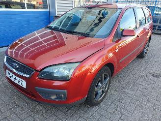 krockskadad bil auto Ford Focus 2.0-16V Rally Edition 2006/9