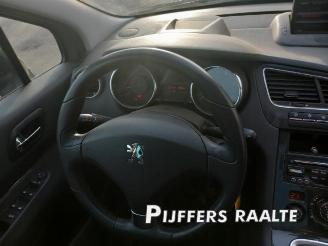 Peugeot 5008 5008 I (0A/0E), MPV, 2009 / 2017 1.6 THP 16V picture 14