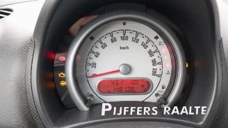 Opel Agila Agila (B), MPV, 2008 / 2014 1.0 12V picture 13