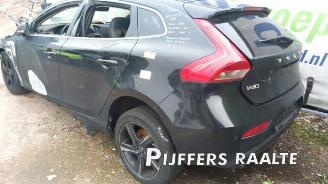 Volvo V-40 V40 (MV), Hatchback 5-drs, 2012 / 2019 2.0 D3 16V picture 3