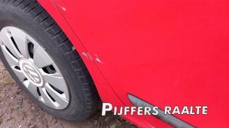 Volkswagen Up! Up! (121), Hatchback, 2011 1.0 12V 60 picture 8