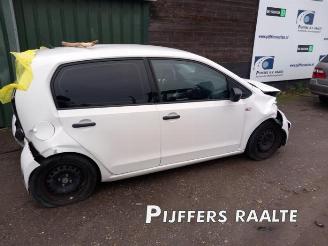 Coche siniestrado Volkswagen Up! Up! (121), Hatchback, 2011 1.0 12V 60 2014/6