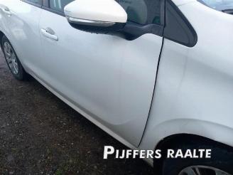 Peugeot 208 208 I (CA/CC/CK/CL), Hatchback, 2012 / 2019 1.2 Vti 12V PureTech 82 picture 10