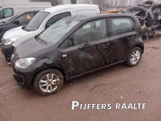 Coche siniestrado Volkswagen Up! Up! (121), Hatchback, 2011 1.0 12V 60 2015/1