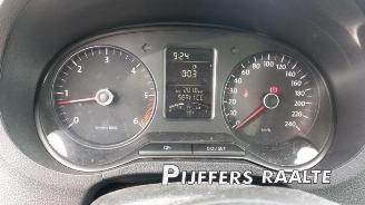 Volkswagen Polo Polo V (6R), Hatchback, 2009 / 2017 1.6 TDI 16V 90 picture 23