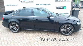 Vrakbiler auto Audi A4 A4 (B8), Sedan, 2007 / 2015 2.0 TDI 16V 2012