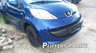 Peugeot 107 107, Hatchback, 2005 / 2014 1.0 12V picture 2