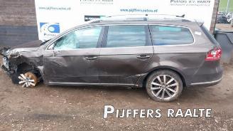 Autoverwertung Volkswagen Passat Passat Variant (365), Combi, 2010 / 2015 2.0 TDI 16V 135 2012/4