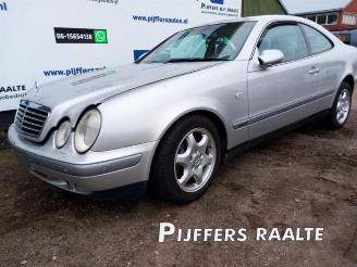 Mercedes CLK CLK (C208), Coupe, 1997 / 2002 4.3 430 V8 24V picture 2