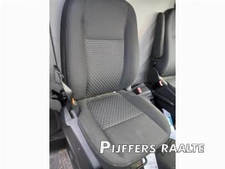 Ford Transit Transit, Van, 2013 2.0 TDCi 16V Eco Blue 130 RWD picture 24