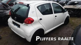  Toyota Aygo Aygo (B10), Hatchback, 2005 / 2014 1.0 12V VVT-i 2009